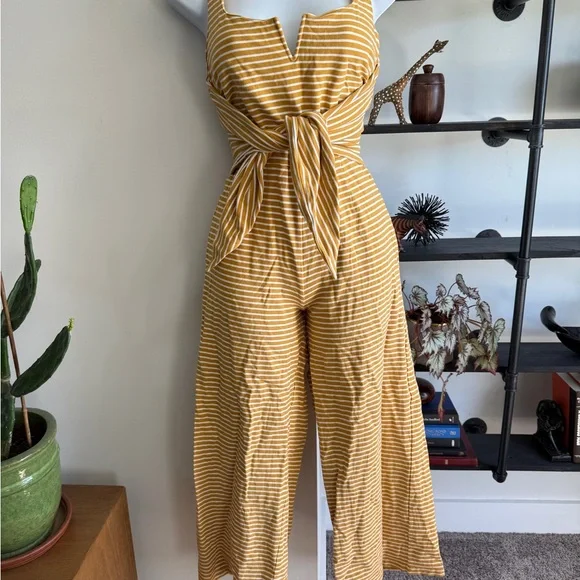 SAYLOR Yellow Jumpsuit with Wide Leg Design - Picture 1 of 3